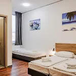 Queens Residenz Отель Берлин