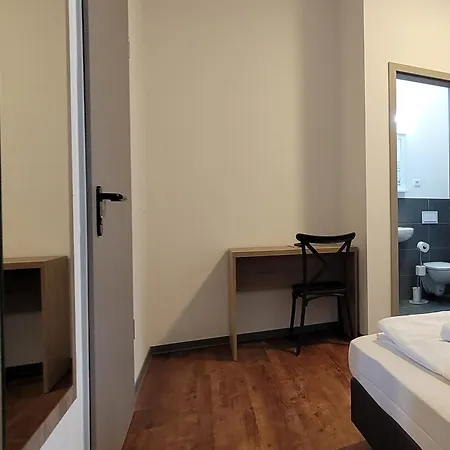 Queens Residenz * Берлин