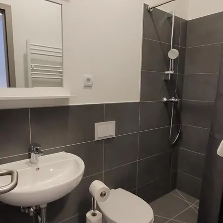 Queens Residenz ברלין
