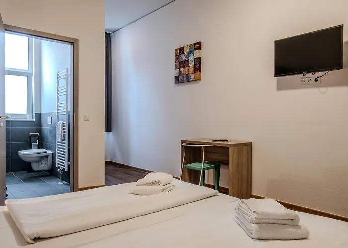 Queens Residenz Hotel *