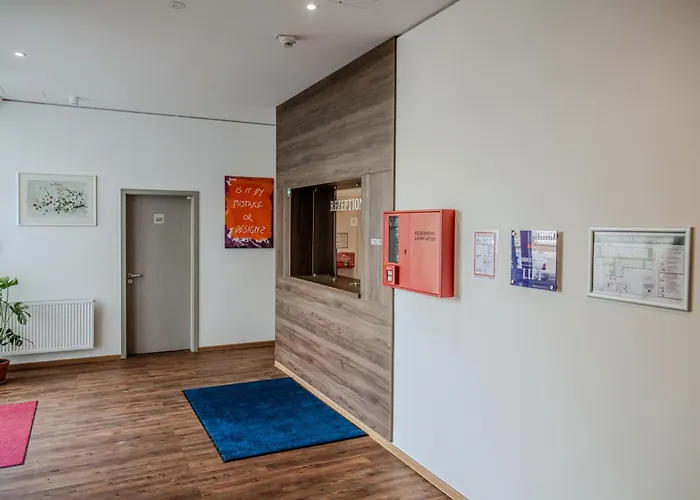 Queens Residenz ホテル *