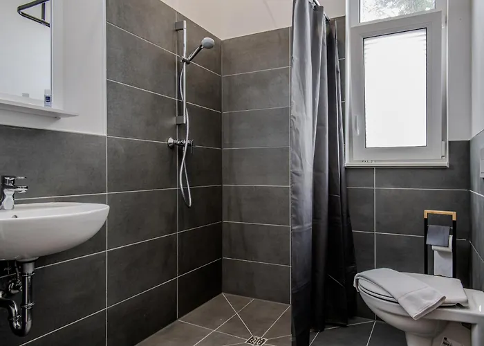 Queens Residenz Hotel *